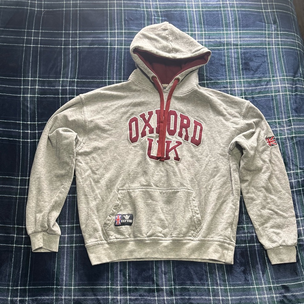 Oxford UK Grey Hoodie with Maroon Accent. Size L.